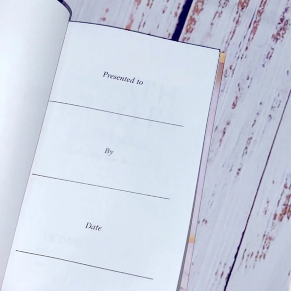 Breath Prayers for Mothers spiritual inspirational small book - Picture 4 of 7